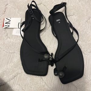 NWT ZARA SANDALS | 38